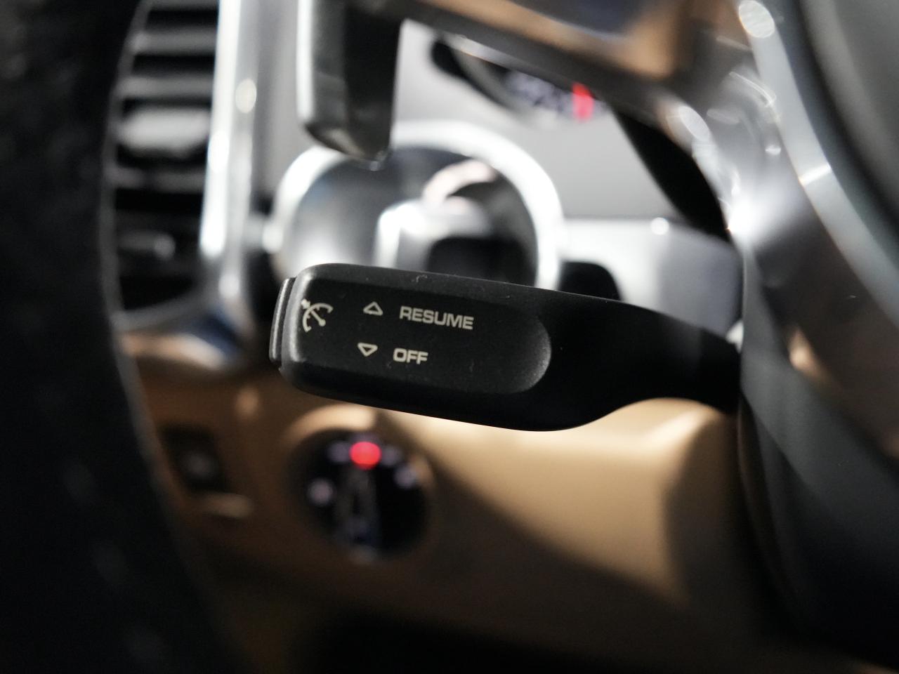 2018 Porsche Cayenne AWD/PANO/NAV/CAM/BOSE/PARK ASSIST Photo