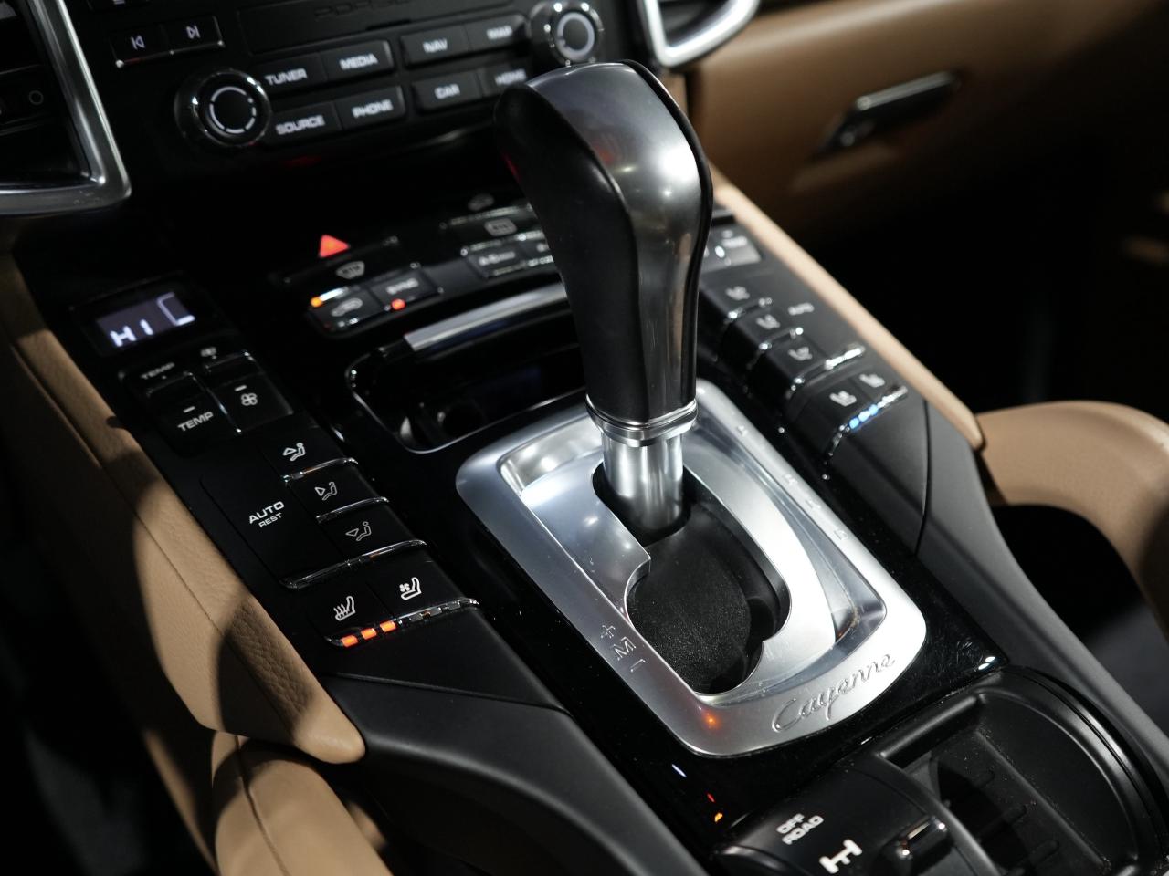 2018 Porsche Cayenne AWD/PANO/NAV/CAM/BOSE/PARK ASSIST Photo