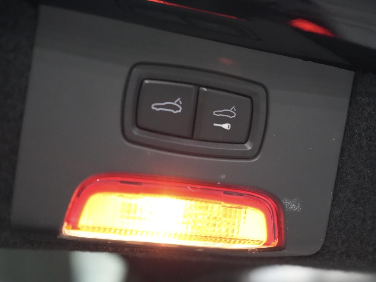 2018 Porsche Cayenne AWD/PANO/NAV/CAM/BOSE/PARK ASSIST Photo