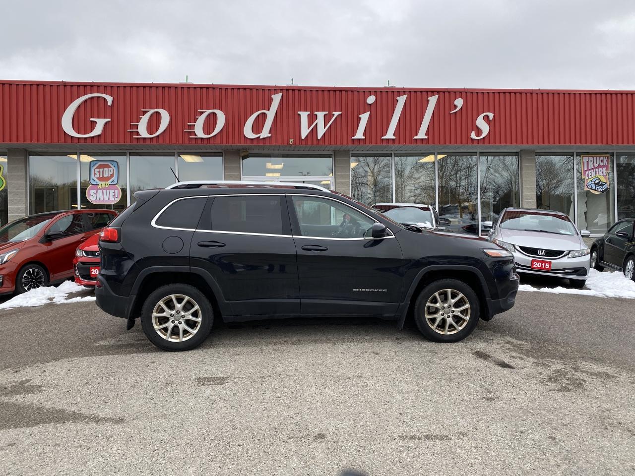 Used 2014 Jeep Cherokee NORTH EDITION, FRONT WHEEL DRIVE, HEATED SEATS! for sale in London, ON