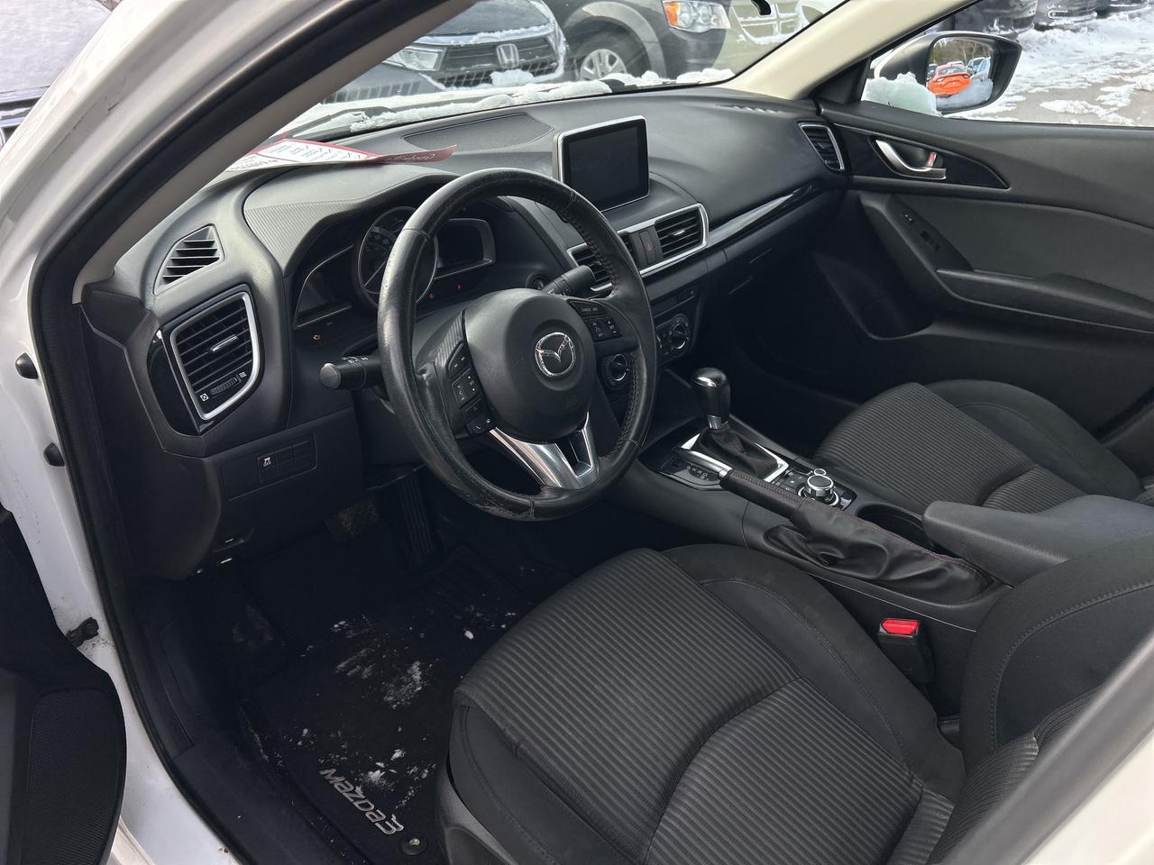2014 Mazda MAZDA3 GS-SKY, HEATED SEATS, BACK UP CAMERA! - Photo #11