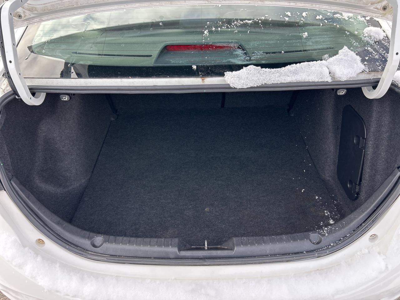 2014 Mazda MAZDA3 GS-SKY, HEATED SEATS, BACK UP CAMERA! - Photo #16