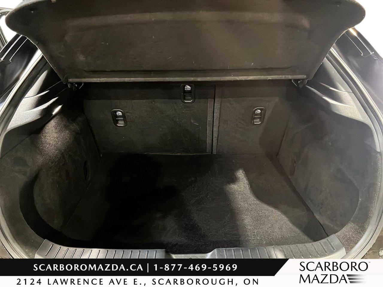 2023 Mazda CX-30 GT w/Turbo Photo3