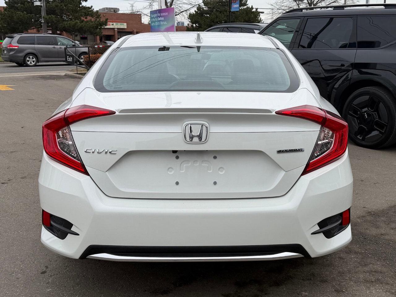2019 Honda Civic Sedan Touring Pkg.   Remote Engine Starter, Heated Seats Photo3
