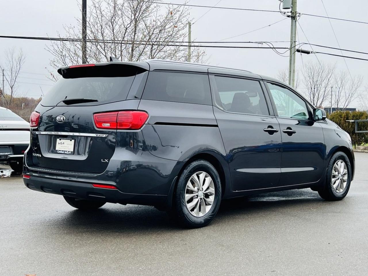 2020 Kia Sedona LX+ 3.3L Photo