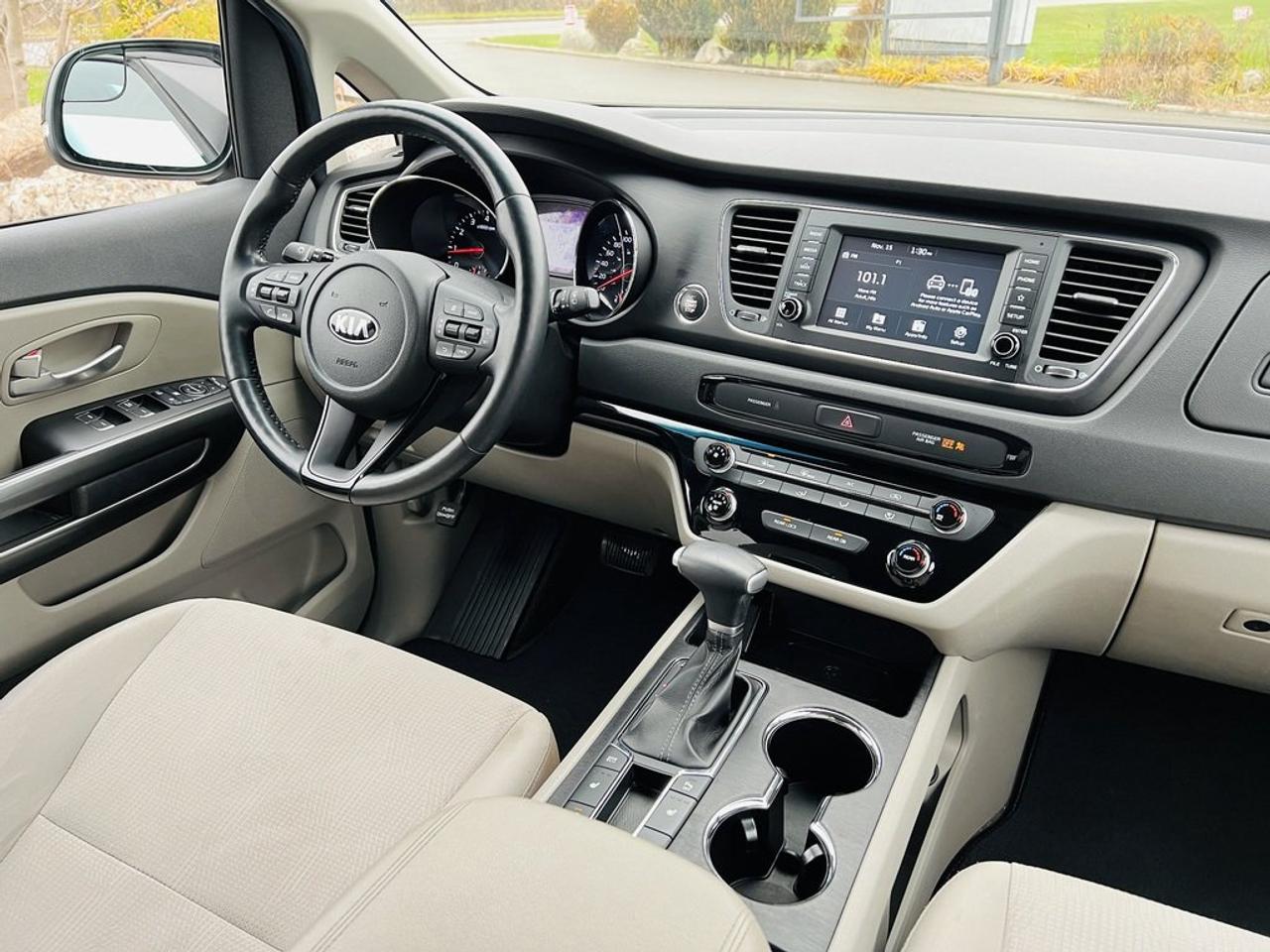 2020 Kia Sedona LX+ 3.3L Photo