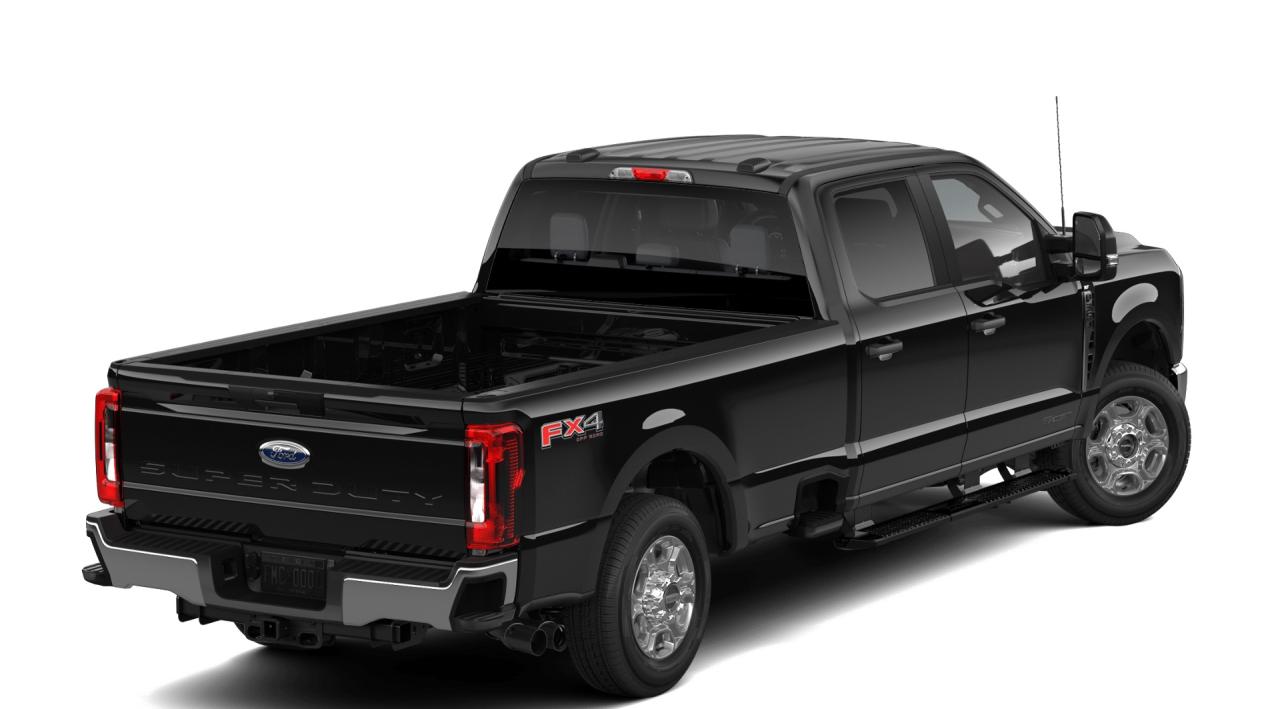 2026 Ford F-350 Super Duty SRW XLT Photo2