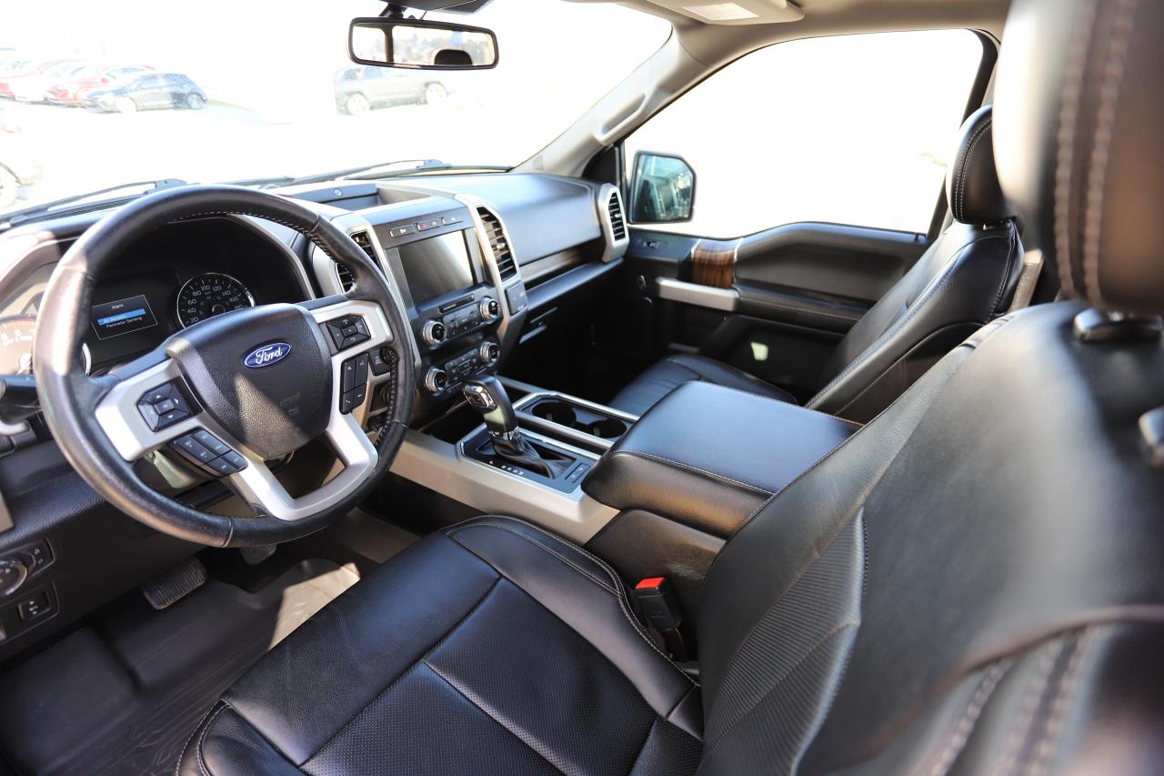 2019 Ford F-150 Lariat 4WD SuperCrew 5.5' Box Photo1