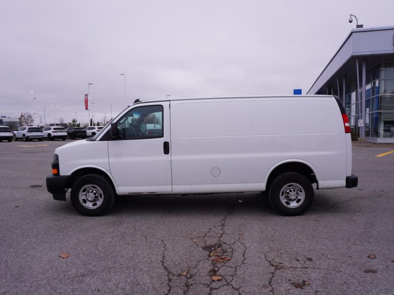 2023 Chevrolet Express Cargo Van 2500 135  -  Power Windows Photo