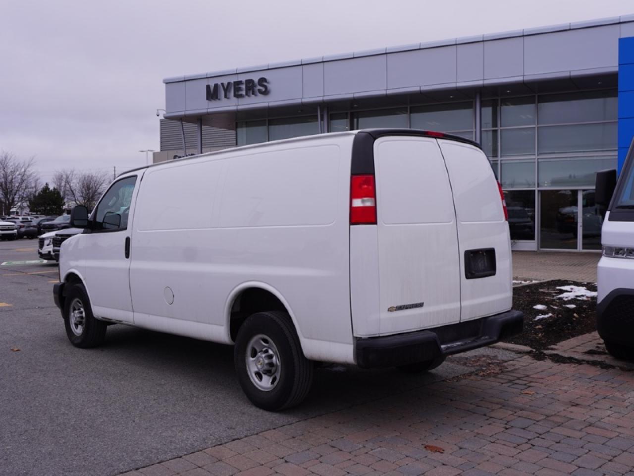 2023 Chevrolet Express Cargo Van 2500 135  -  Power Windows Photo
