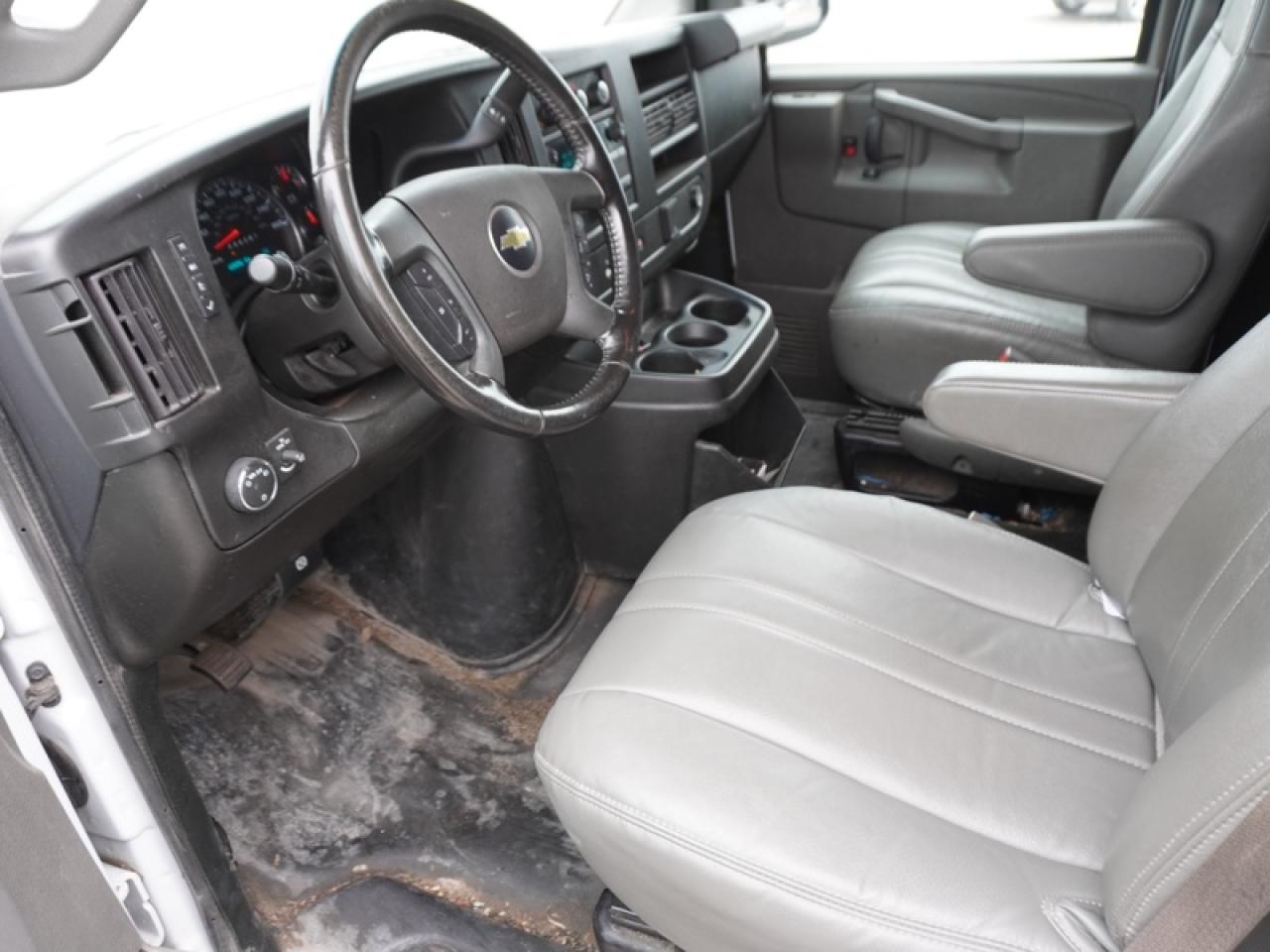 2023 Chevrolet Express Cargo Van 2500 135  -  Power Windows Photo