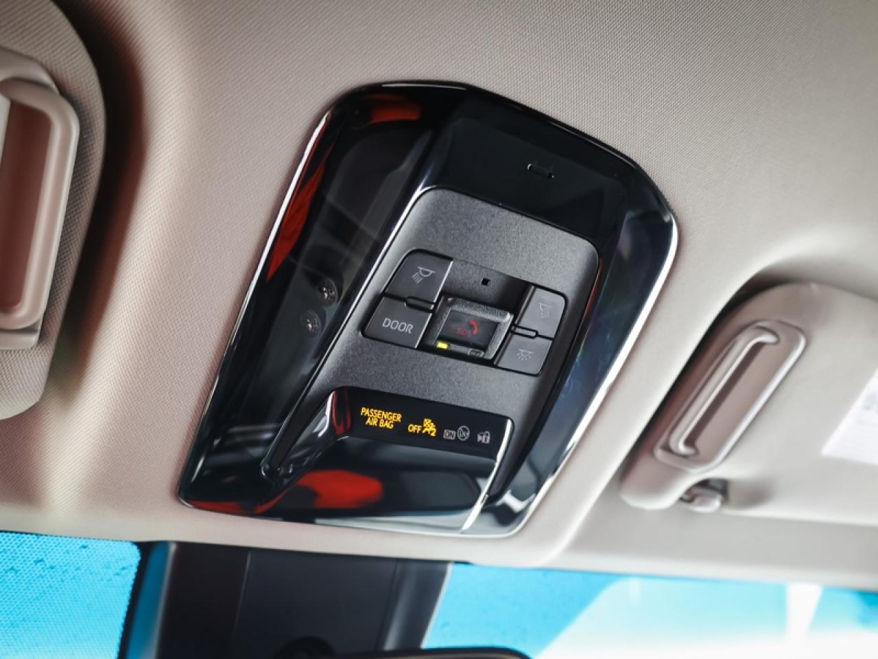 2024 Toyota Venza LE  - $278 B/W Photo