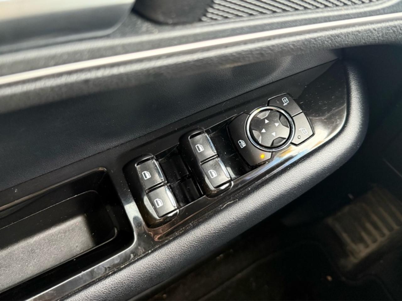 2018 Ford Edge SEL  - Bluetooth -  Heated Seats Photo