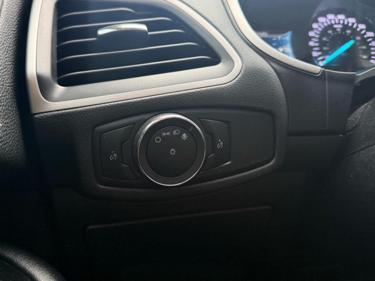 2018 Ford Edge SEL  - Bluetooth -  Heated Seats Photo