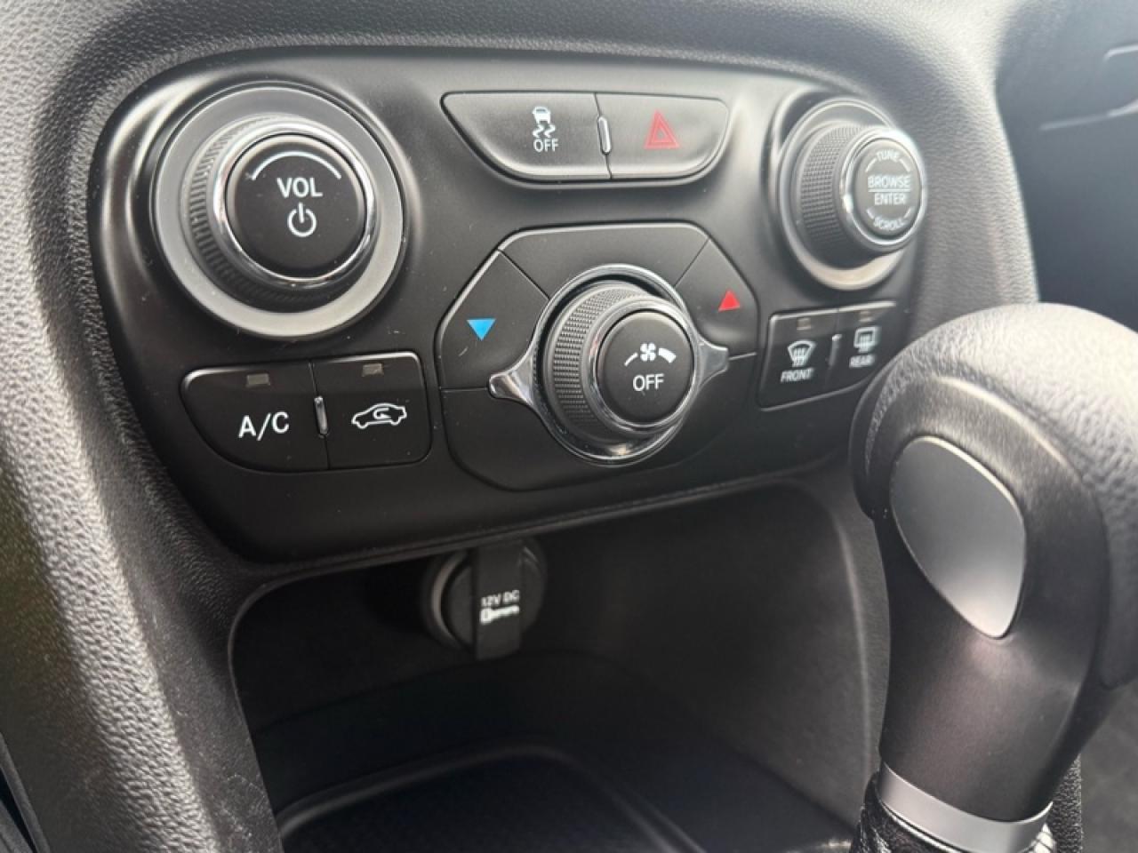 2014 Dodge Dart Aero  LOW MILEAGE Photo