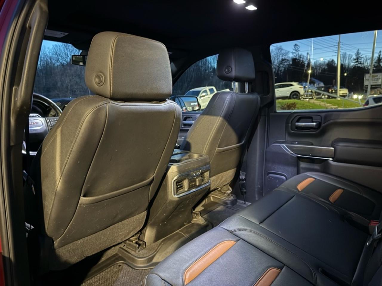 2021 GMC Sierra 1500 AT4 Photo