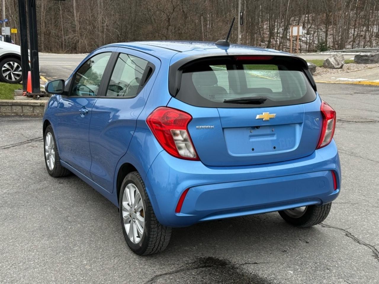 2016 Chevrolet Spark LT Photo2