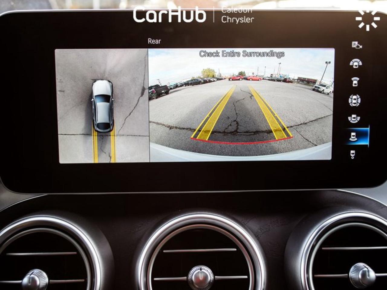 2023 Mercedes-Benz GLC GLC 300 4MATIC Sunroof Navigation 360 Camera Blind Spot Photo4