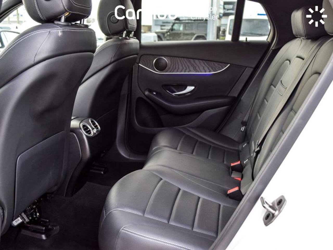 2023 Mercedes-Benz GLC GLC 300 4MATIC Coupe Sunroof Navigation 360 Camera Blind Spot Photo