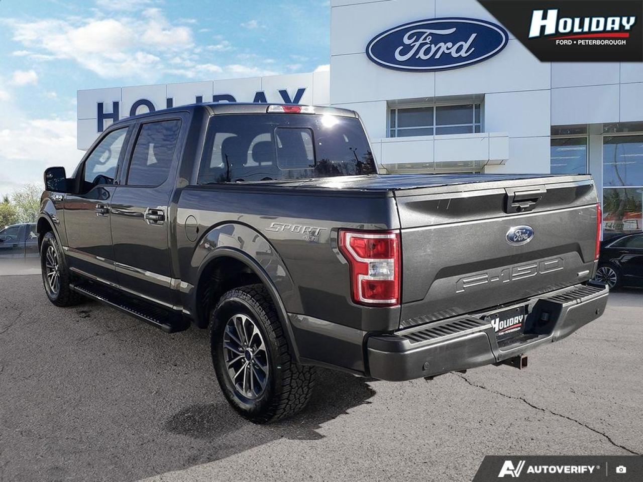 2020 Ford F-150 XLT Photo3
