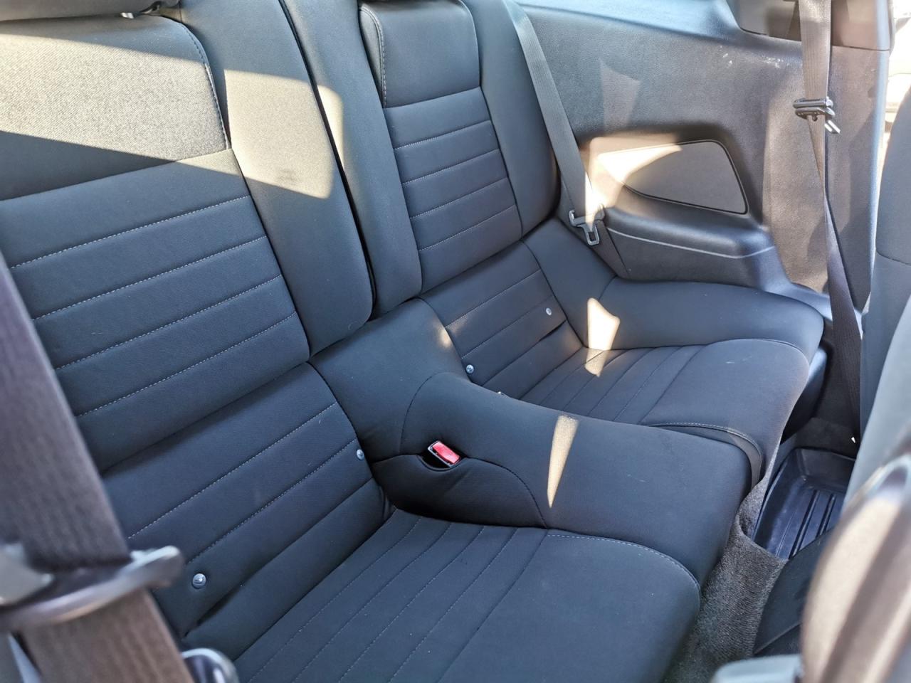 2014 Ford Mustang V6 - Photo #16