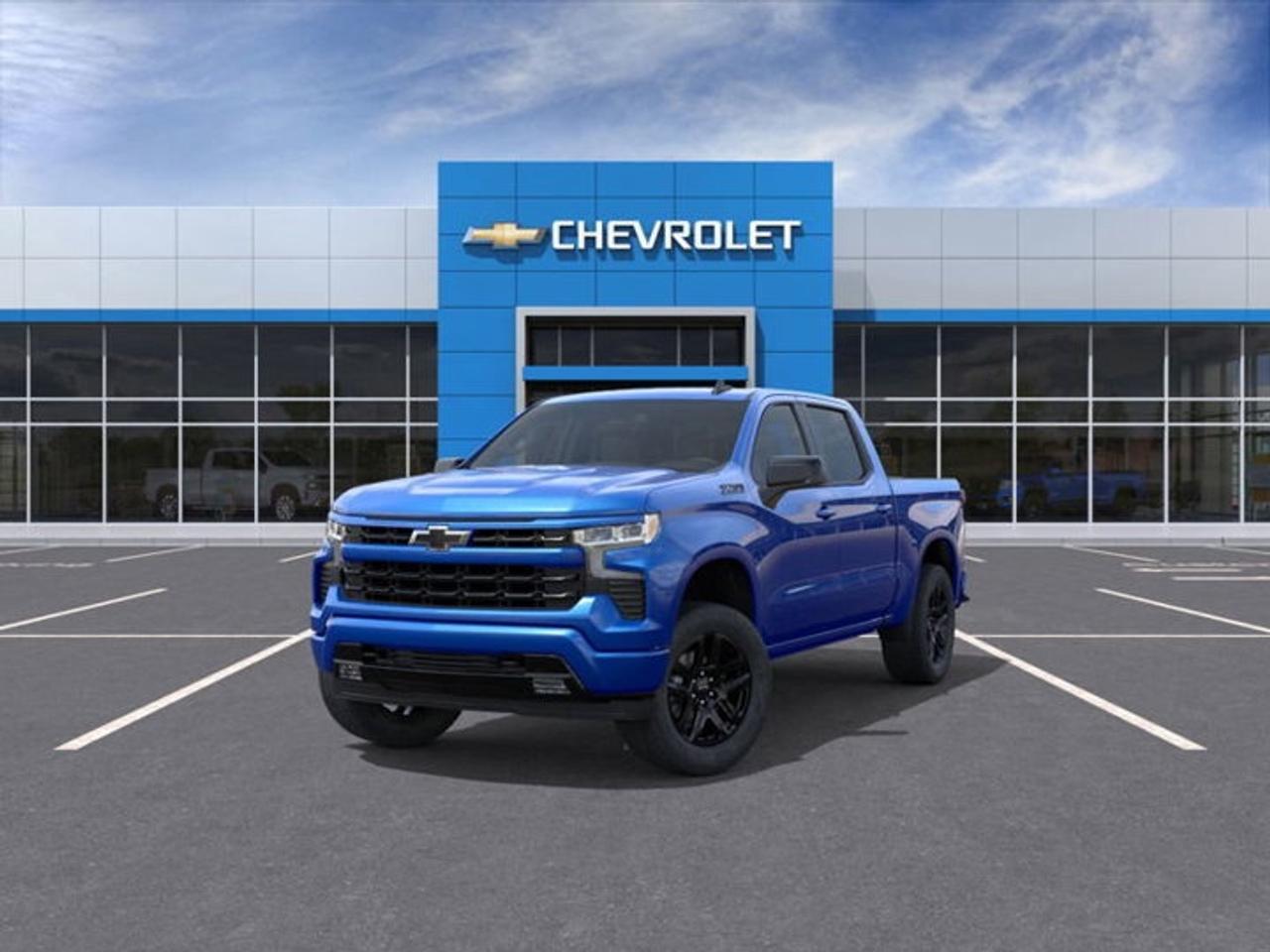 4WD Crew Cab 147 RST, 10-Speed Automatic w/Paddle Shifters, Gas V8 5.3L/325