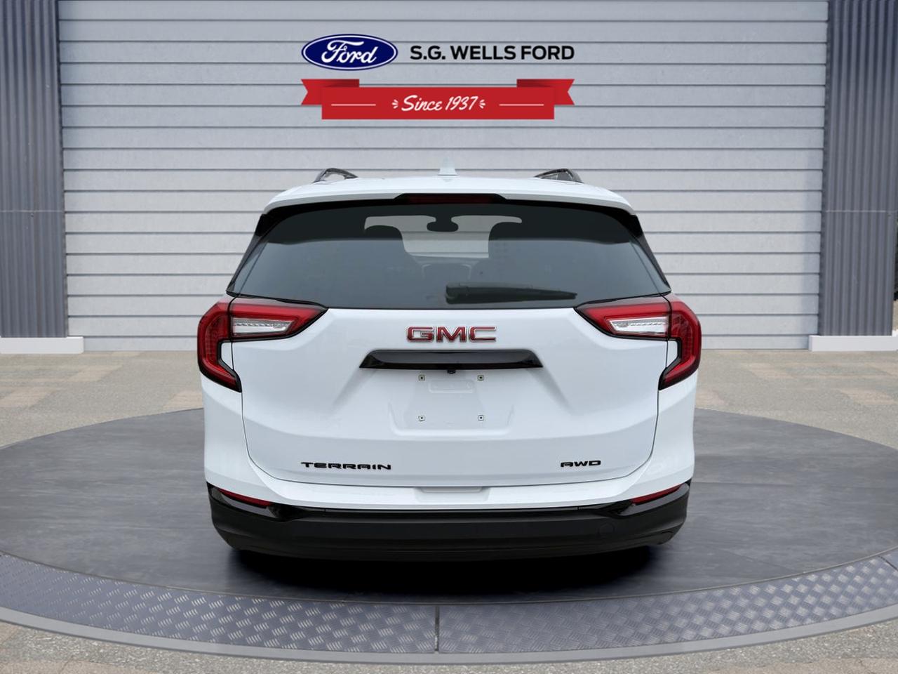 2023 GMC Terrain SLE Photo