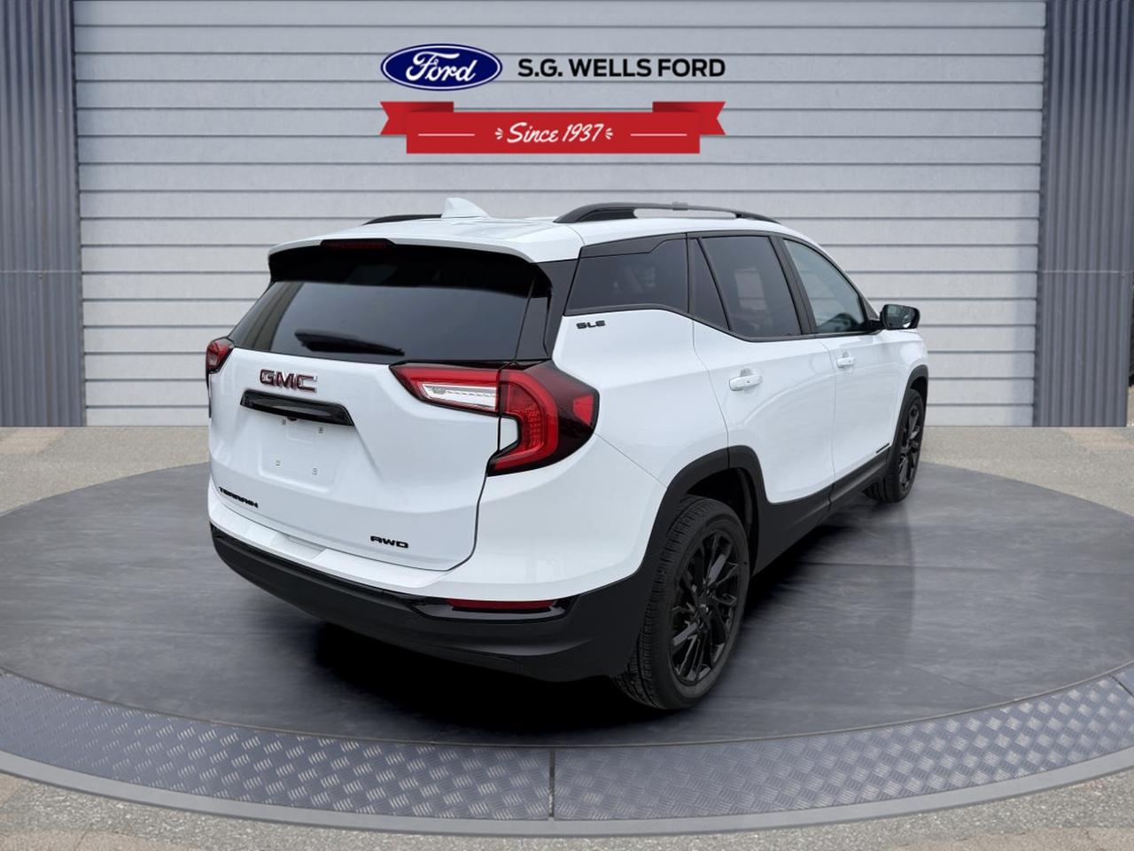 2023 GMC Terrain SLE Photo