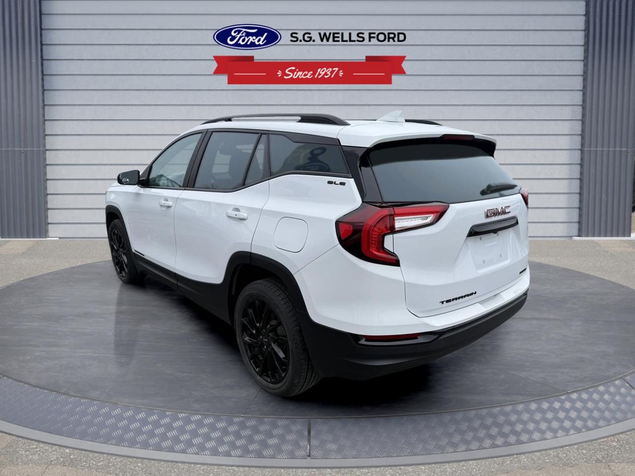 2023 GMC Terrain SLE Photo