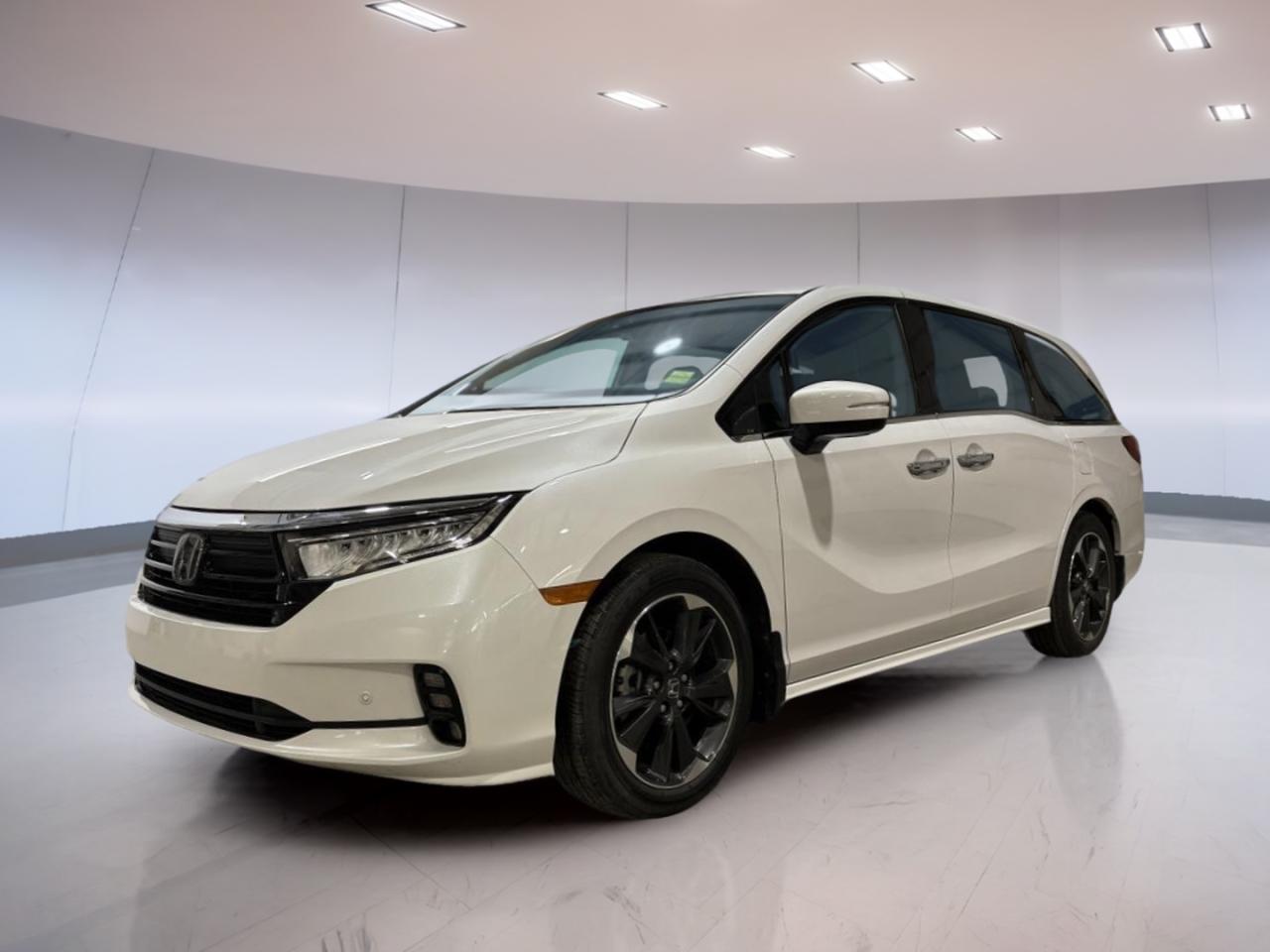 Used 2024 Honda Odyssey Touring for sale in Moose Jaw, SK