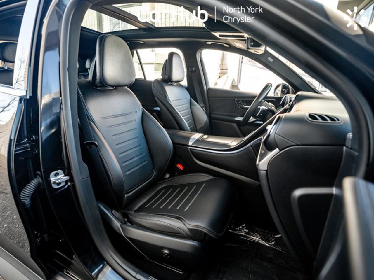 2023 Mercedes-Benz GLC 300 Panoroof Navigation Blind Spot Brake Assist 360 Camera Photo