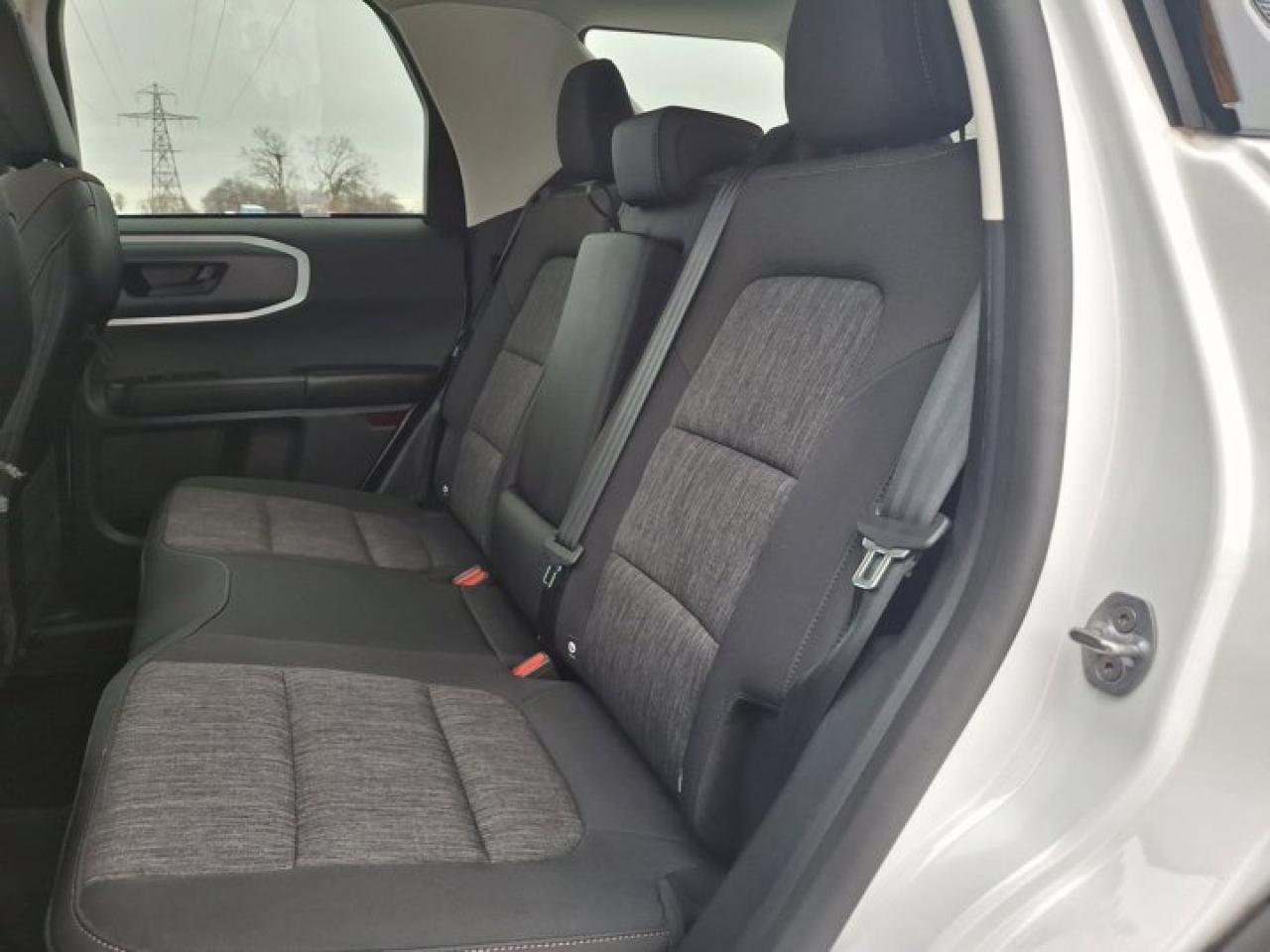 2023 Ford Bronco Sport Big Bend 4WD | Sunroof | Heated Seats | Navi | Remote Start | Co-Pilot 360 | CarPlay | and More ! Photo