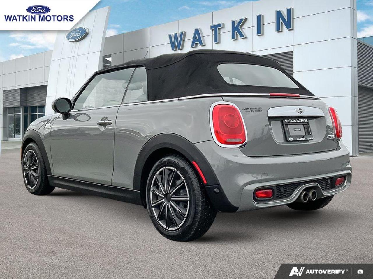 2016 MINI Cooper S  Photo2