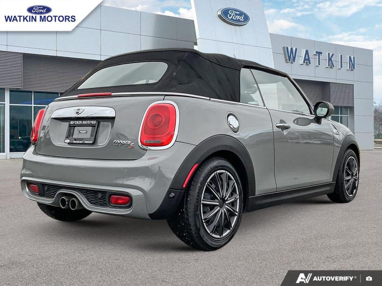 2016 MINI Cooper S  Photo4