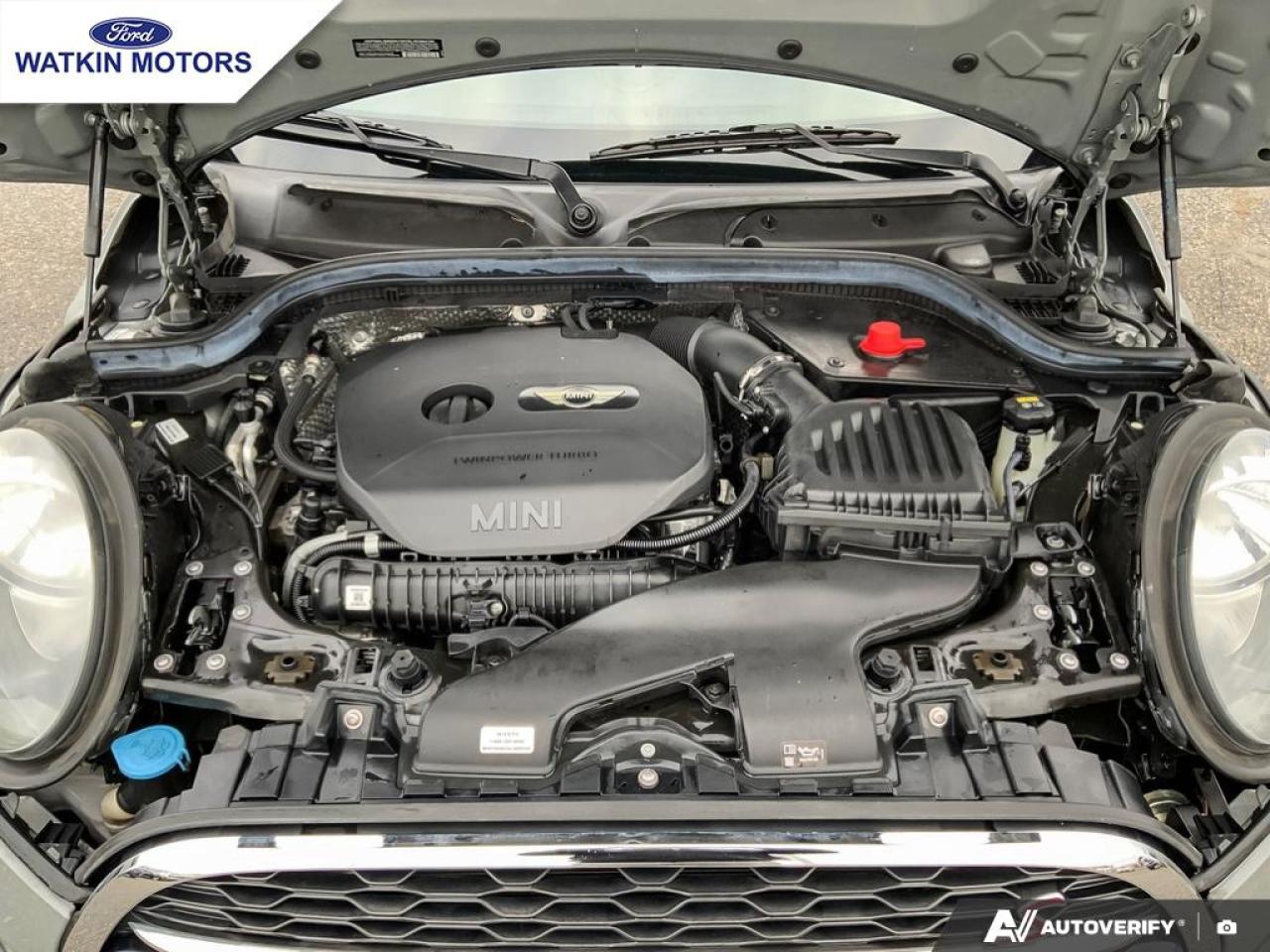 2016 MINI Cooper S  Photo12