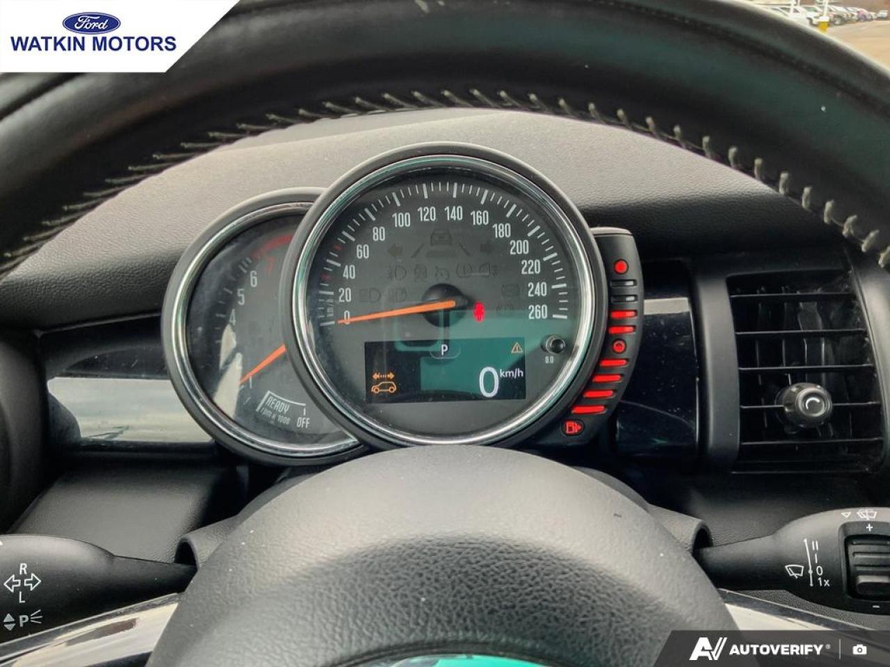 2016 MINI Cooper S  Photo17