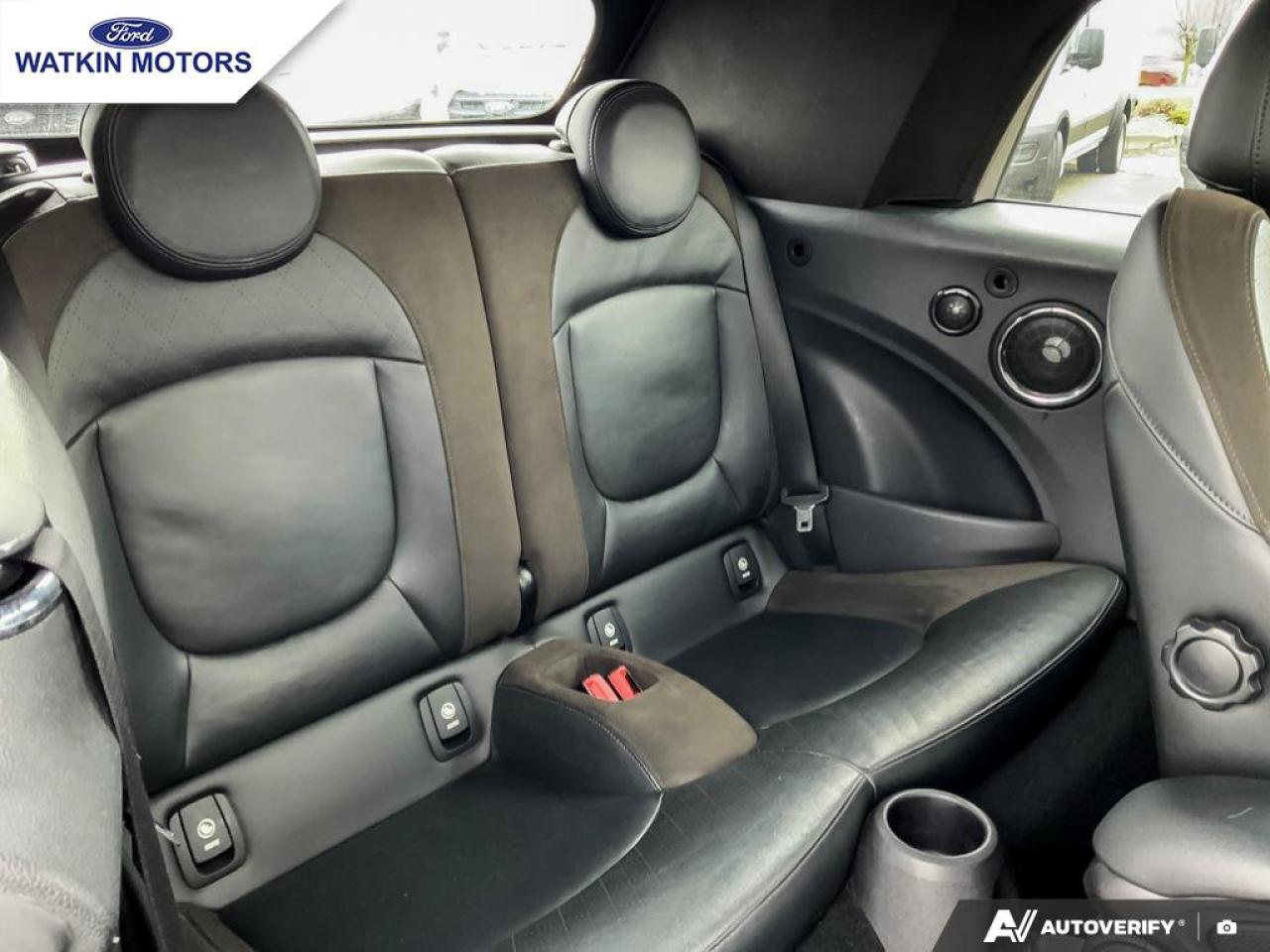 2016 MINI Cooper S  Photo25