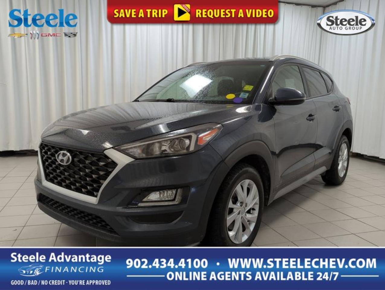 Small SUV 4WD, Preferred AWD, 6-Speed Automatic w/OD, Regular Unleaded I-4 2.0 L/122