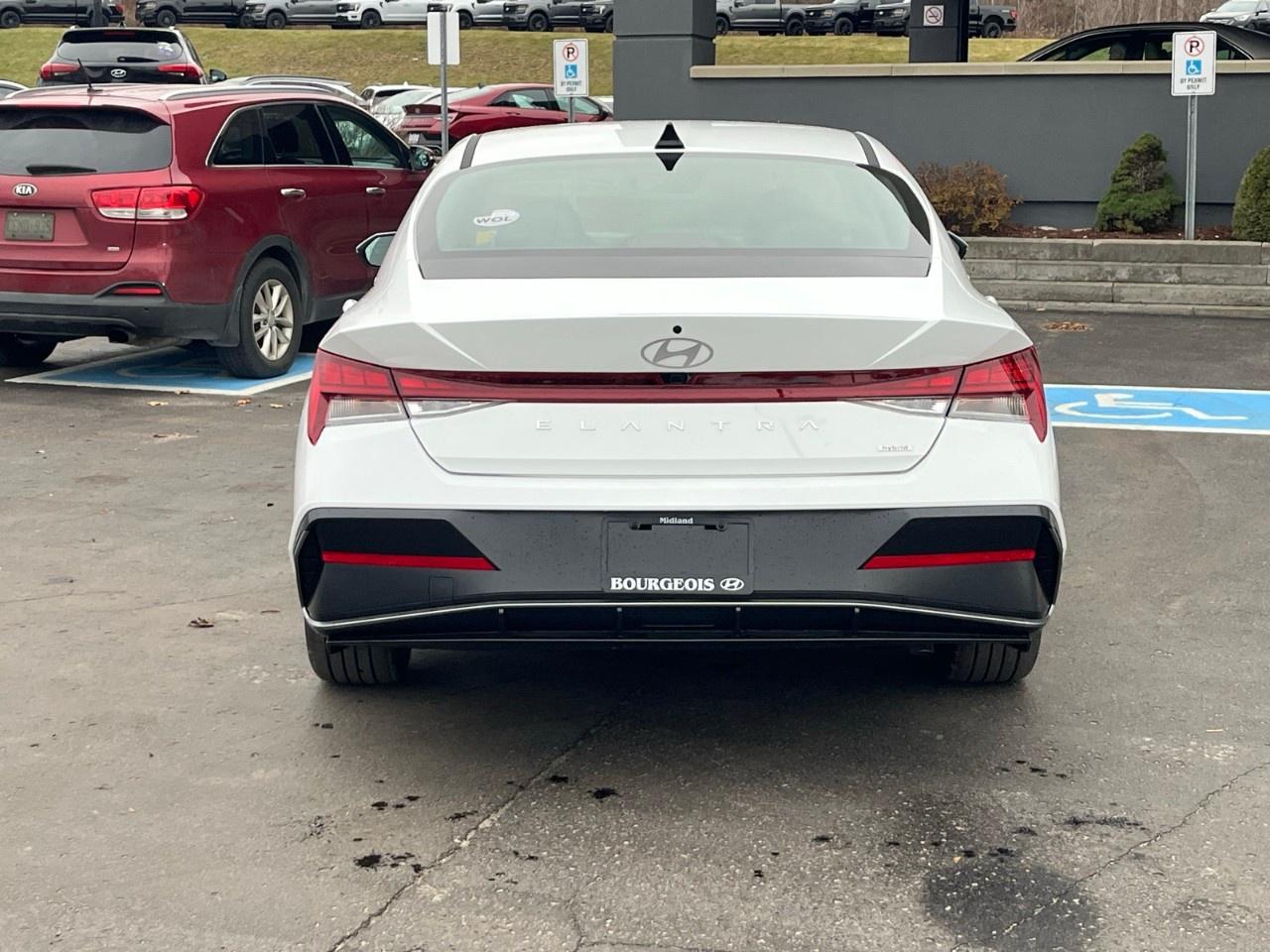 2026 Hyundai Elantra Hybrid Luxury Sedan Photo