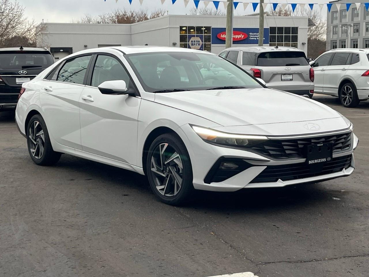 2026 Hyundai Elantra Hybrid Luxury Sedan Photo