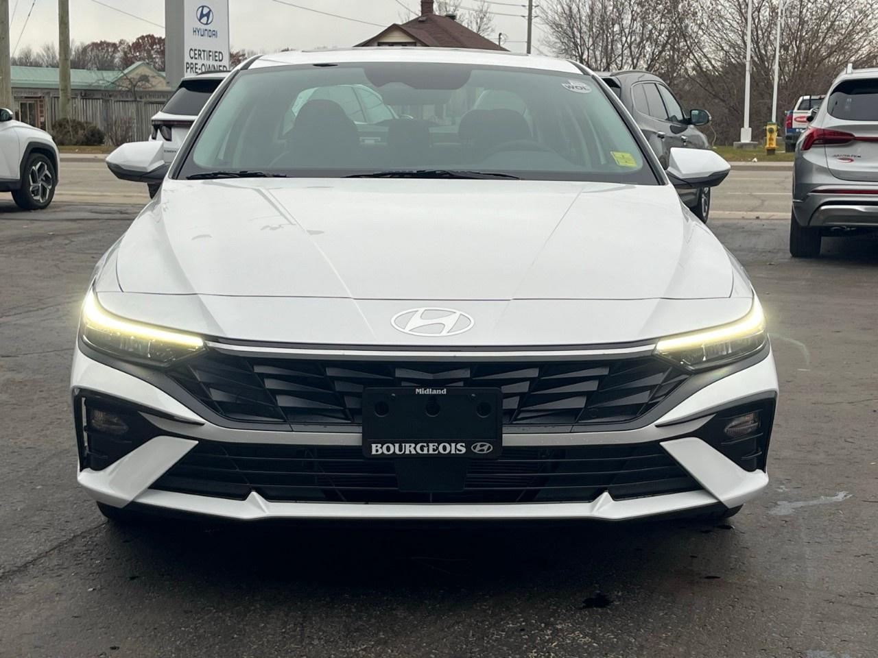 2026 Hyundai Elantra Hybrid Luxury Sedan Photo