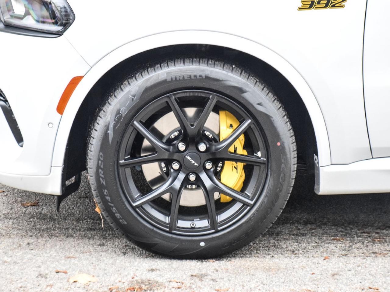 2024 Dodge Durango SRT392/6.4L HEMI V8/YELLOW STITCH| BREMBOBRAKES| Photo