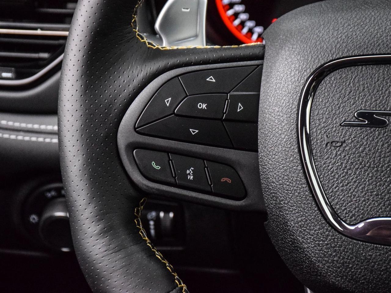 2024 Dodge Durango SRT392/6.4L HEMI V8/YELLOW STITCH| BREMBOBRAKES| Photo