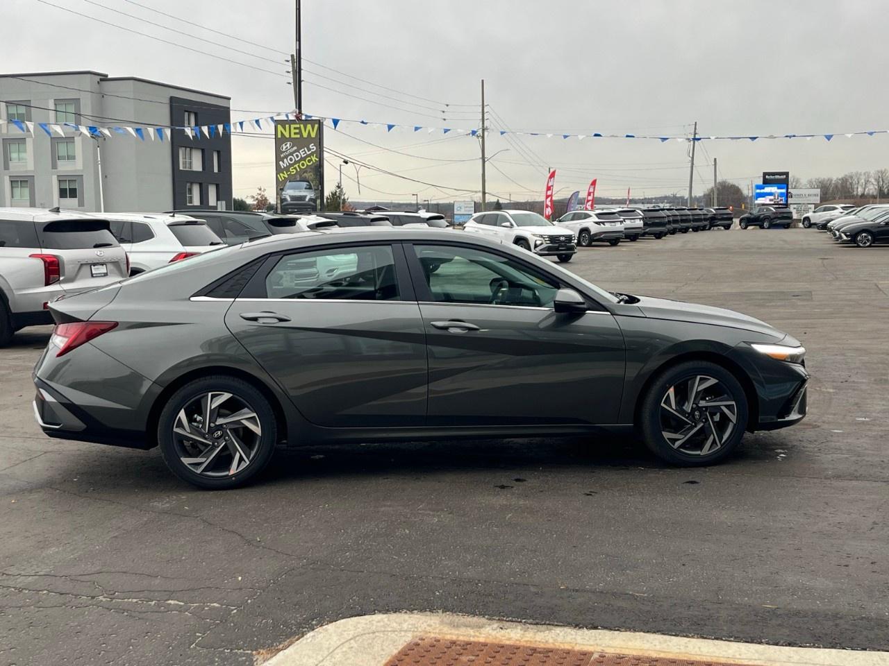 2026 Hyundai Elantra Hybrid Luxury Sedan Photo