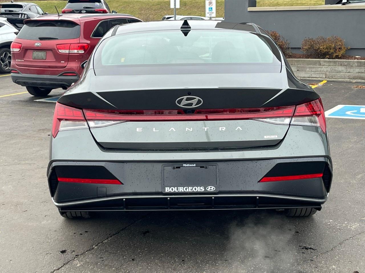 2026 Hyundai Elantra Hybrid Luxury Sedan Photo