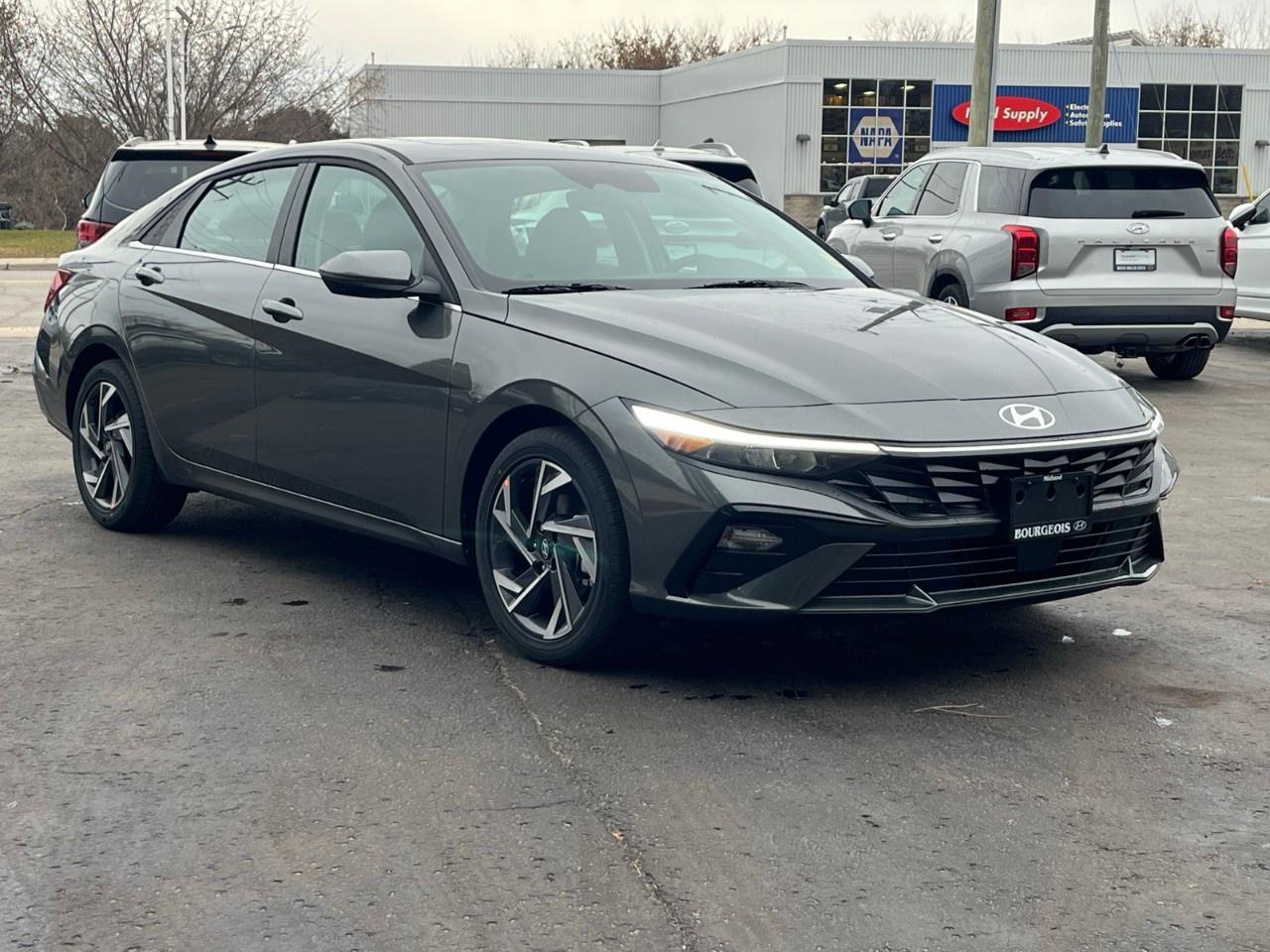 2026 Hyundai Elantra Hybrid Luxury Sedan Photo