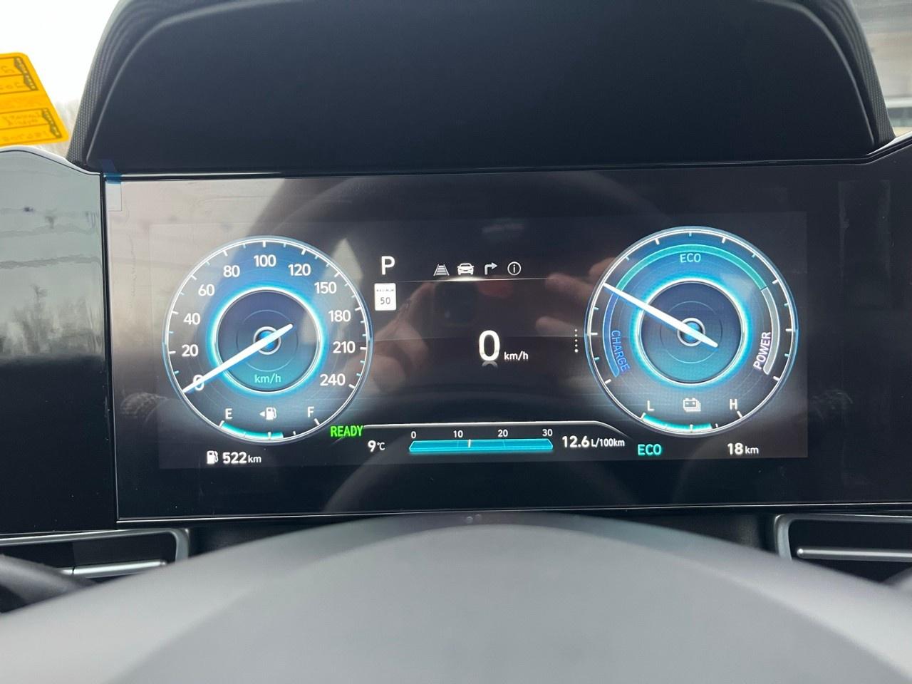 2026 Hyundai Elantra Hybrid Luxury Sedan Photo