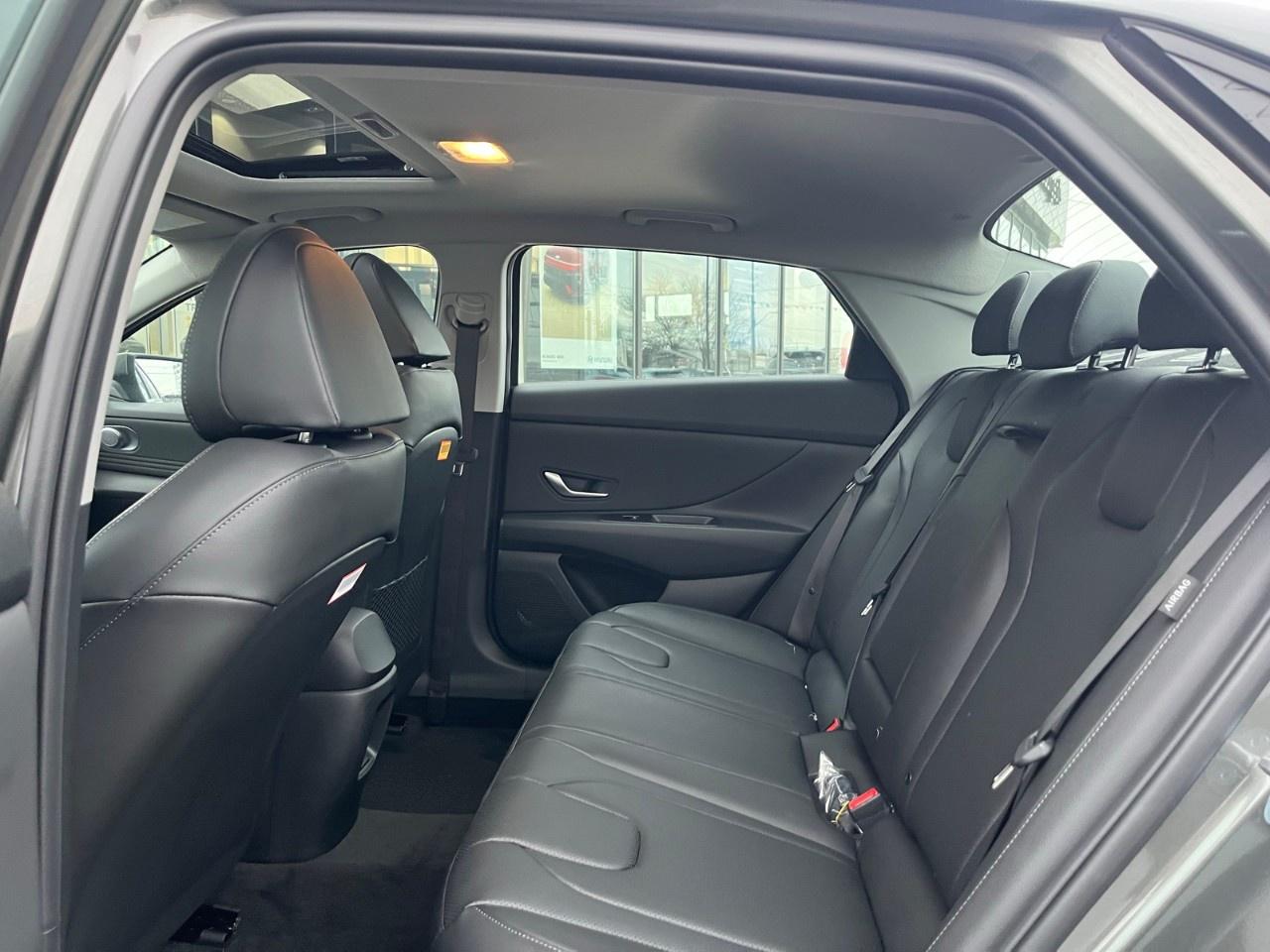 2026 Hyundai Elantra Hybrid Luxury Sedan Photo