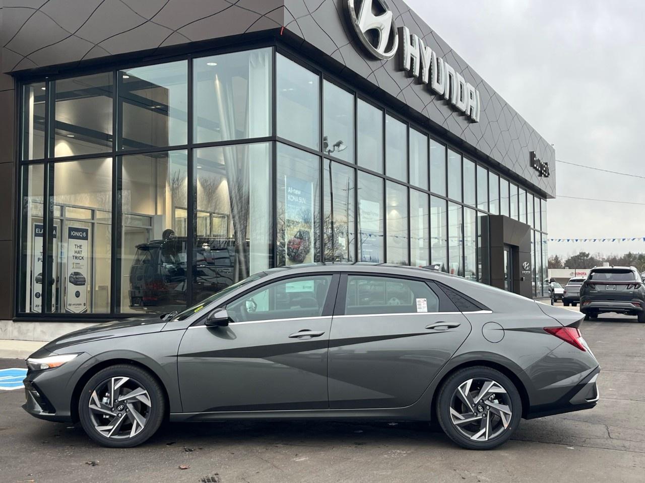 2026 Hyundai Elantra Hybrid Luxury Sedan Photo