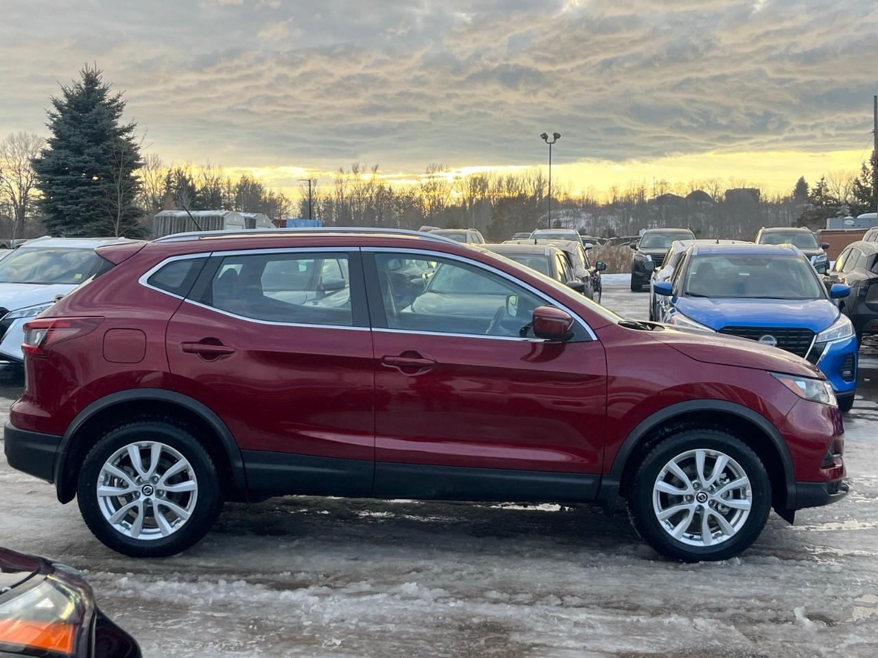 2023 Nissan Qashqai AWD SV CVT Photo